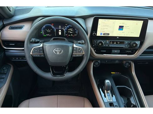 New 2026 Toyota Grand Highlander AWD Hybrid image 16