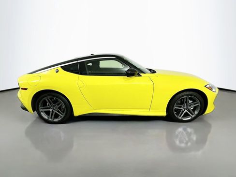Used 2024 Nissan Z Sport w/ Floor Mat Package RWD image 4