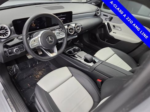 Used 2021 Mercedes-Benz A 220 image 28