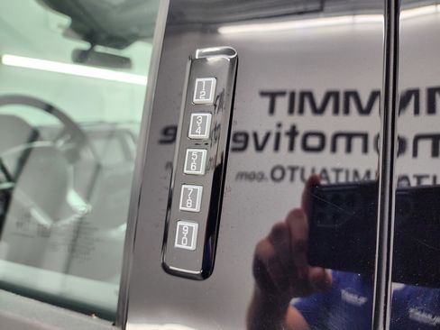 Used 2020 Ford F250 Lariat image 34