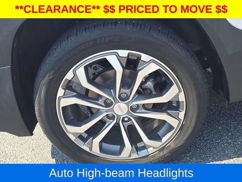 Used 2020 GMC Terrain SLT w/ Preferred Package FWD image 33