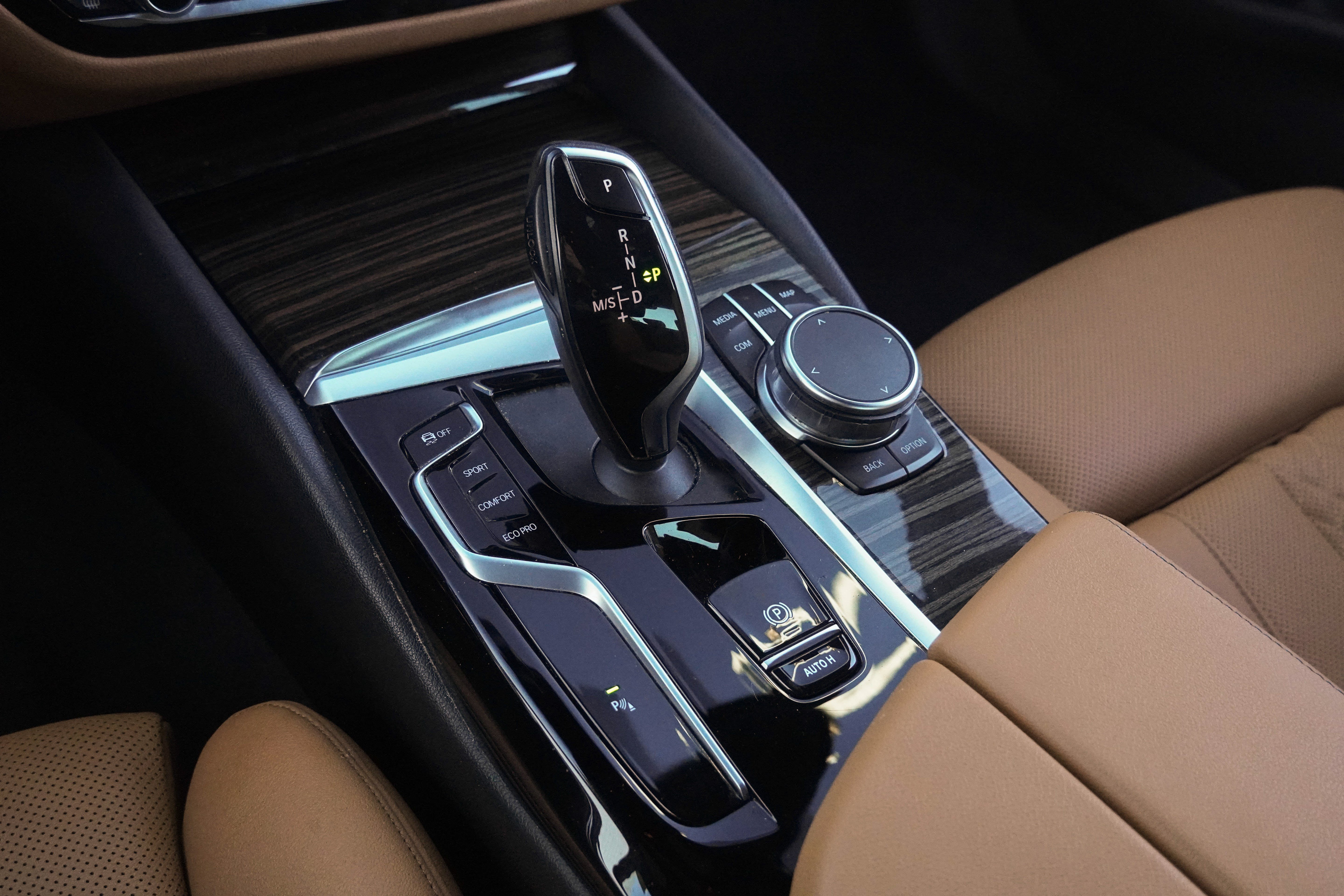 Certified 2023 BMW 540i xDrive w/ Premium Package AWD/4WD image 30