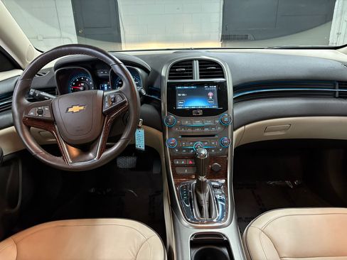 Used 2013 Chevrolet Malibu LTZ image 15