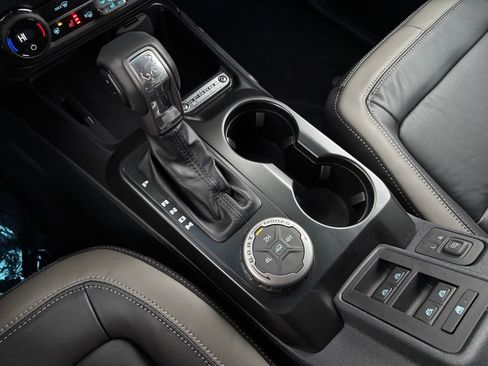 New 2025 Ford Bronco Outer Banks image 22