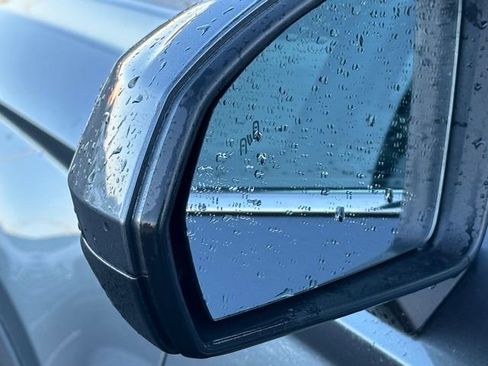 New 2026 Volkswagen Taos SEL image 12