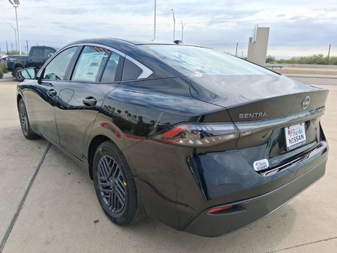 New 2026 Nissan Sentra SV w/ SV Convenience Package FWD image 5