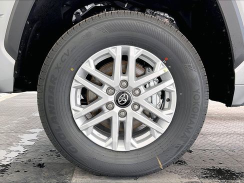 New 2025 Toyota Tundra SR5 image 14