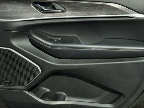 Used 2021 Jeep Grand Cherokee L Limited image 38