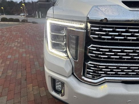 Used 2022 GMC Sierra 2500 Denali w/ Denali Ultimate Package image 21