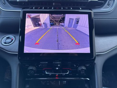 New 2025 Jeep Grand Cherokee L Limited image 6