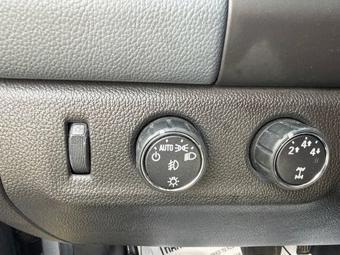Used 2016 Chevrolet Colorado Z71 AWD/4WD image 18