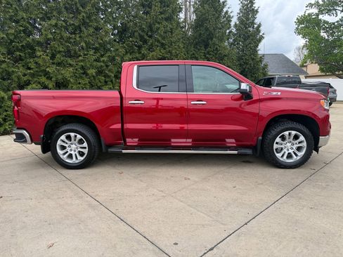 Used 2022 Chevrolet Silverado 1500 LTZ w/ LTZ Premium Package image 30