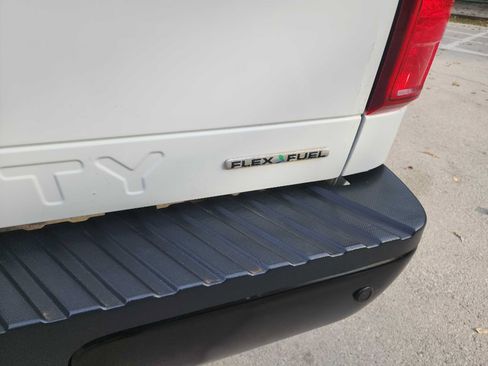 Used 2012 Ford F250 XL w/ Skid Plate Pkg AWD/4WD image 8