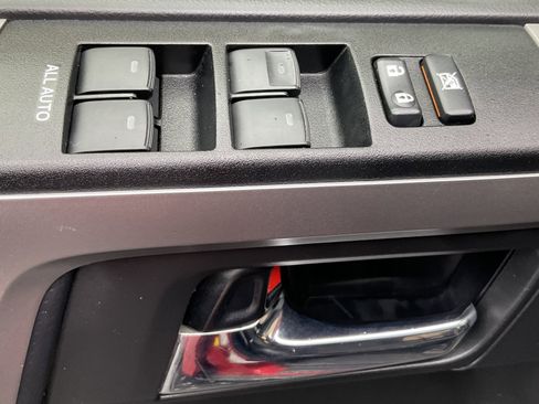 Used 2020 Toyota 4Runner SR5 Premium image 25