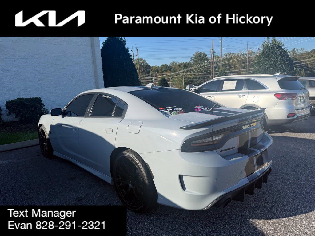 Used 2020 Dodge Charger Scat Pack w/ Navigation & Travel Group RWD image 3