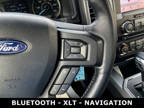 Used 2018 Ford F150 XLT w/ Equipment Group 302A Luxury AWD/4WD image 13
