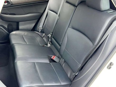 Used 2018 Subaru Outback 2.5i Limited AWD/4WD image 16