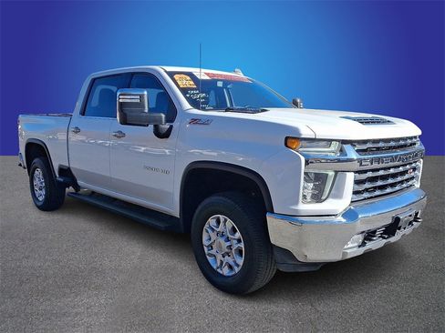 Used 2021 Chevrolet Silverado 3500 LTZ w/ Z71 Off-Road Package image 3