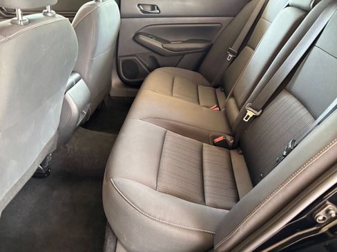 Used 2026 Nissan Altima 2.5 SV FWD image 25