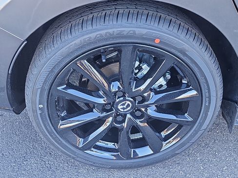 New 2026 MAZDA MAZDA3 Hatchback w/Premium Plus Pkg AWD/4WD image 3