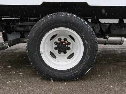 New 2026 Ford E-450 and Econoline 450 Super Duty w/ Interior Upgrade Package image 14