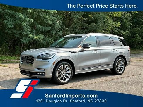 Used 2021 Lincoln Aviator Grand Touring w/ Elements Package Plus AWD/4WD image 1