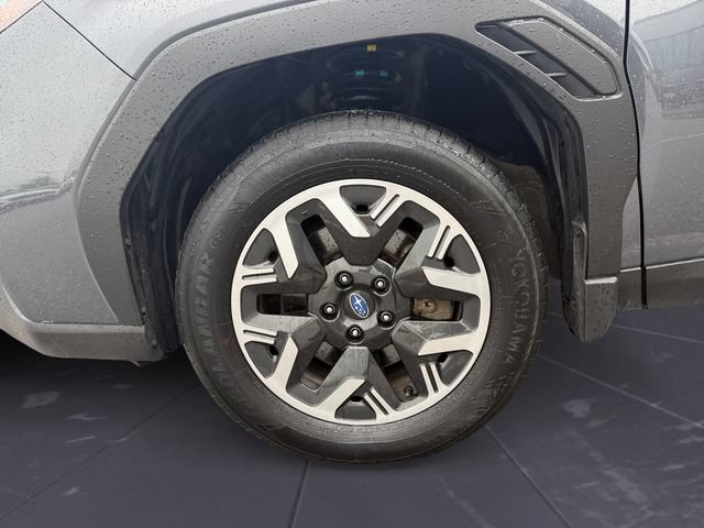 Certified 2025 Subaru Forester AWD/4WD image 14