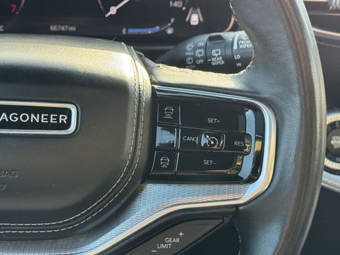 Used 2023 Jeep Grand Wagoneer Series II AWD/4WD image 22