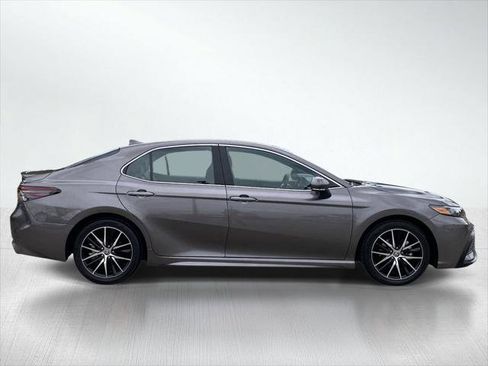 Certified 2024 Toyota Camry SE FWD image 10