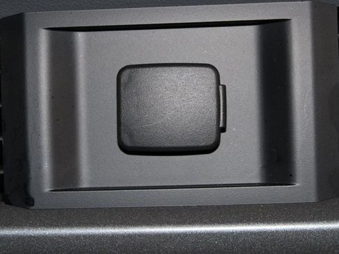 Used 2023 Ford F150 XLT w/ Equipment Group 302A High RWD image 35