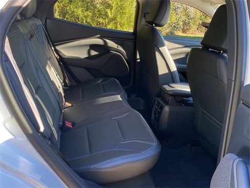 Used 2025 Ford Mustang Mach-E Premium image 34