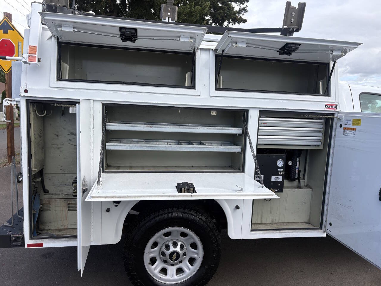 Used 2013 Chevrolet Silverado 3500 W/T RWD image 10