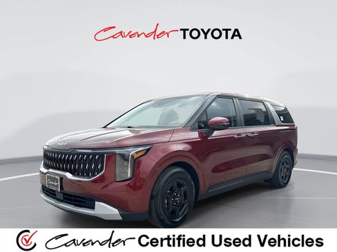 Used 2026 Kia Carnival FWD image 1