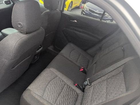 Used 2019 Chevrolet Equinox LT image 12