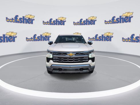 Certified 2023 Chevrolet Silverado 1500 LTZ w/ LTZ Convenience Package II AWD/4WD image 3