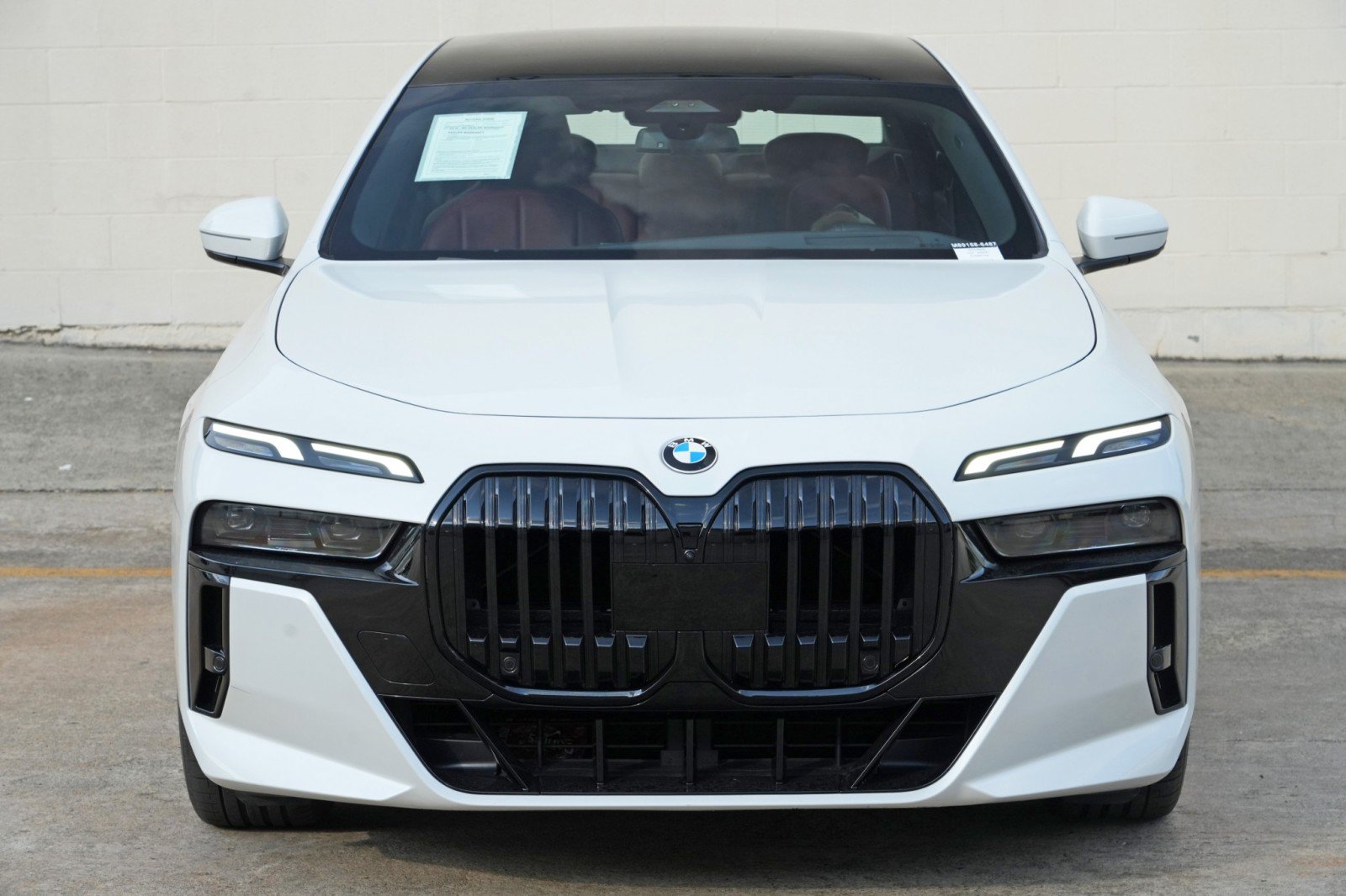 Used 2023 BMW 740i w/ Parking Assistance Package RWD image 58