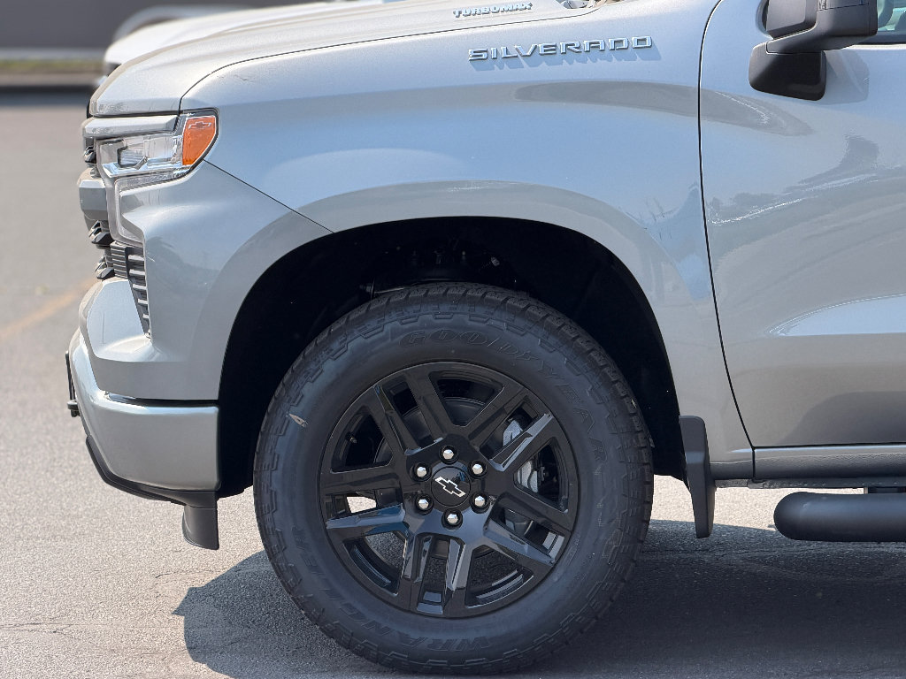 Used 2026 Chevrolet Silverado 1500 RST w/ RST Select Package AWD/4WD image 17