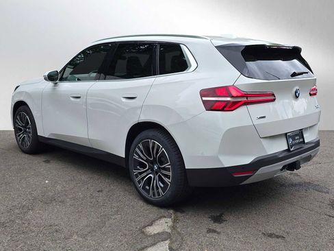 Used 2025 BMW X3 xDrive30i w/ Premium Package AWD/4WD image 5