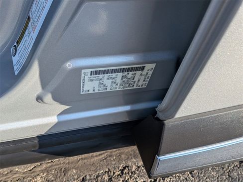 Used 2022 Nissan Rogue SL w/ SL Premium Package image 25