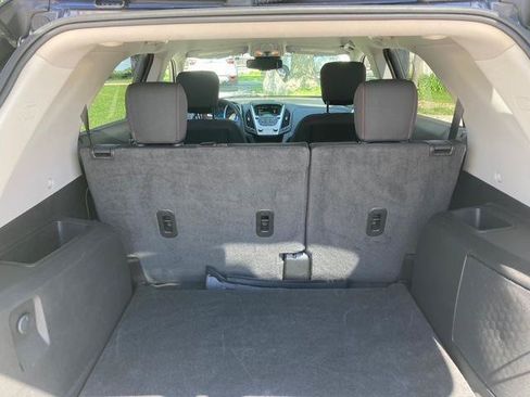 Used 2017 Chevrolet Equinox LS AWD/4WD image 34
