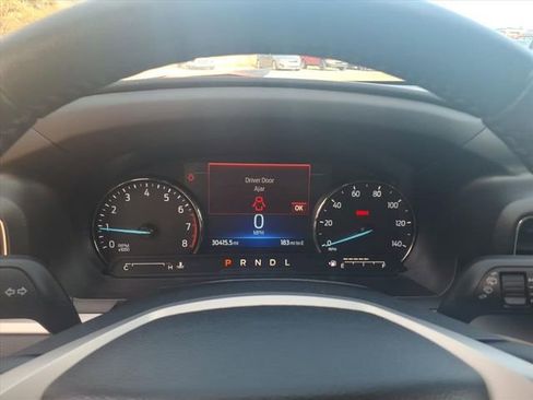 Certified 2022 Ford Explorer XLT w/ Equipment Group 202A image 19