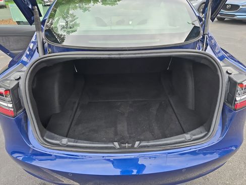 Used 2022 Tesla Model 3 Long Range AWD/4WD image 12