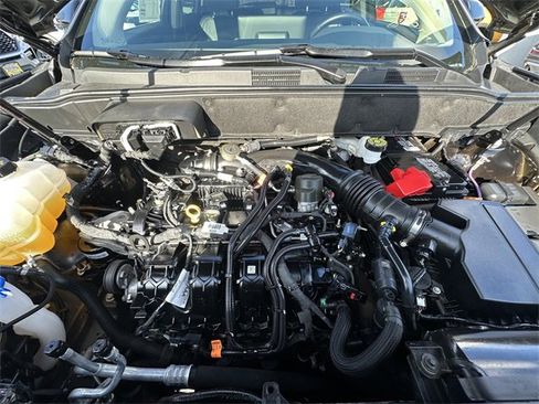 Certified 2022 Lincoln Nautilus Reserve image 32