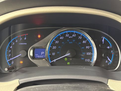 Used 2013 Toyota Sienna Limited w/ Premium Pkg AWD/4WD image 11