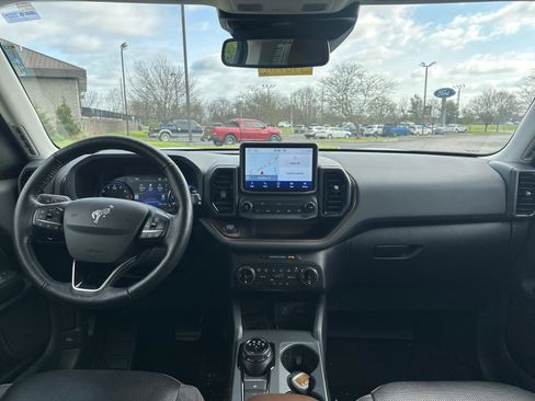 Used 2022 Ford Bronco Sport Outer Banks w/ Tech Package image 5