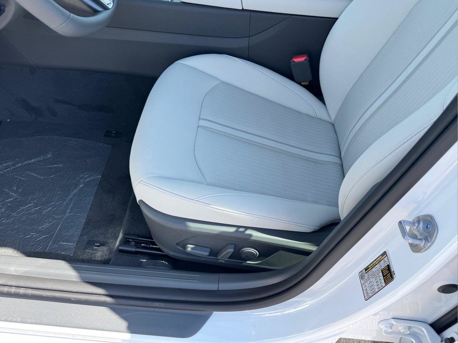 Certified 2026 Hyundai Sonata SEL FWD image 6
