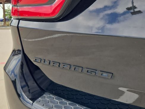 Used 2018 Dodge Durango GT RWD image 12