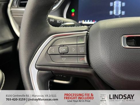 New 2025 Jeep Grand Cherokee Altitude AWD/4WD image 35