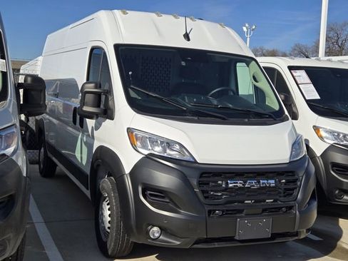 Used 2025 RAM ProMaster 3500 w/ Convenience Group image 1