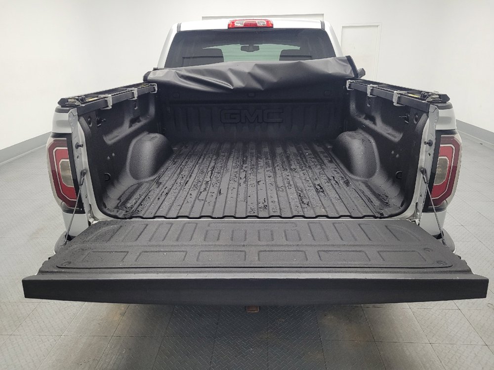 Used 2018 GMC Sierra 1500 SLT w/ SLT Premium Package AWD/4WD image 29